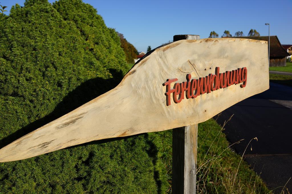 Ferienwohnung Romantik Im Roten Haus Füssen المظهر الخارجي الصورة