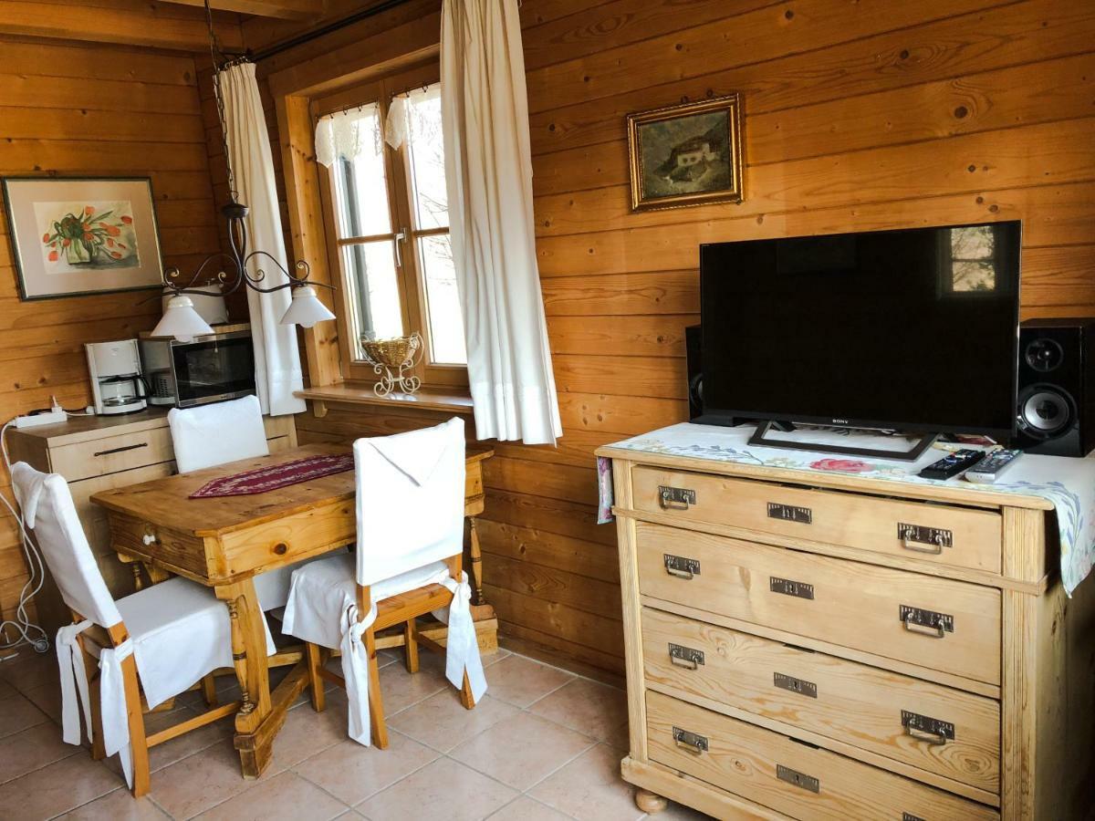 Ferienwohnung Romantik Im Roten Haus Füssen المظهر الخارجي الصورة