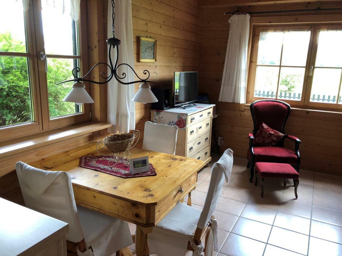 Ferienwohnung Romantik Im Roten Haus Füssen المظهر الخارجي الصورة